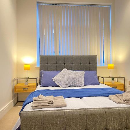 10080 Luxury Apartment Near Luton Town Mall エクステリア 写真
