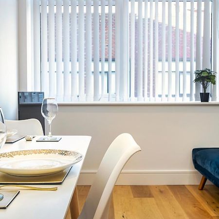 10080 Luxury Apartment Near Luton Town Mall エクステリア 写真